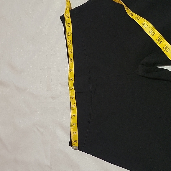 Joe Fresh black flared leggings women's small - Picture 2 of 7